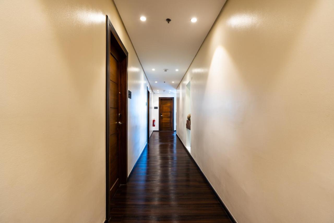 Myspace Hotel Comembo ตากิก ภายนอก รูปภาพ