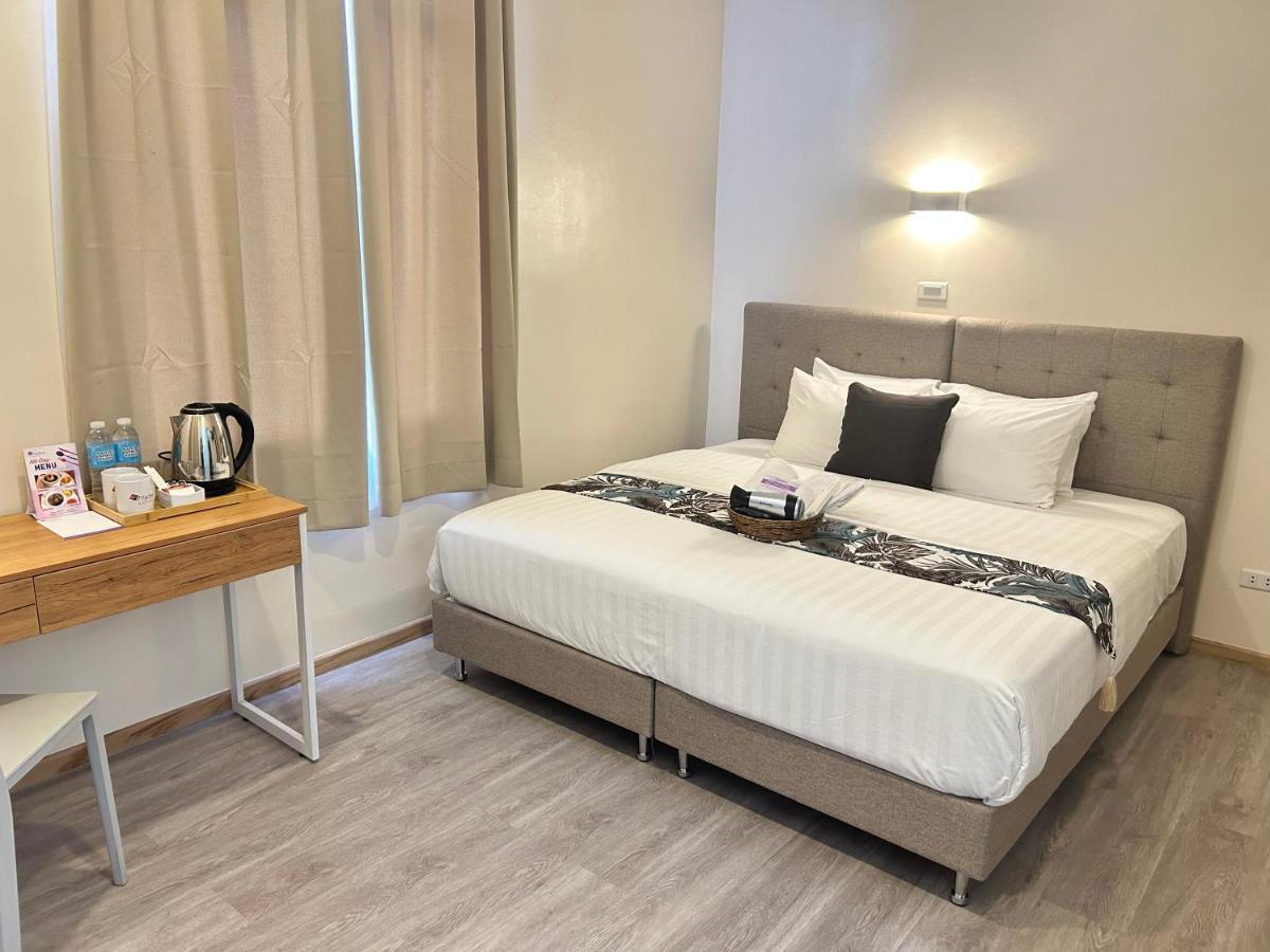 Myspace Hotel Comembo ตากิก ภายนอก รูปภาพ